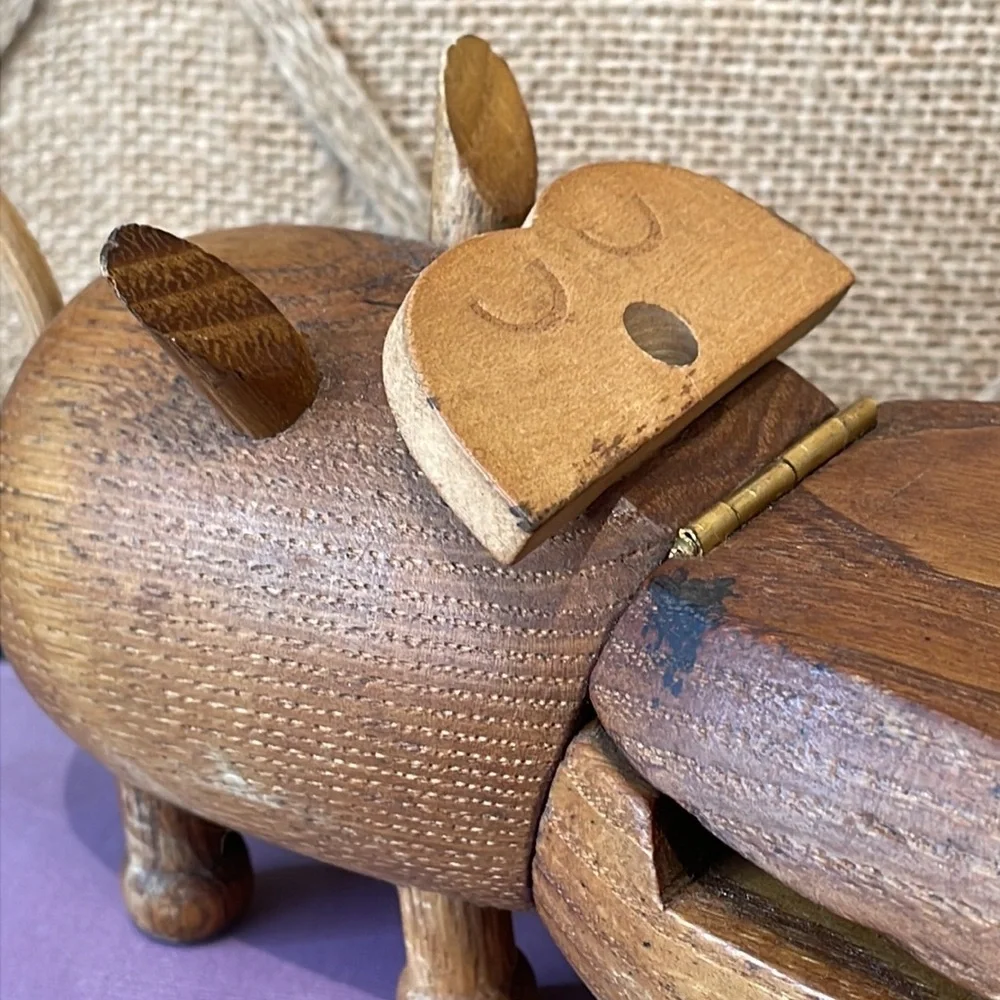 Vintage wooden Hippo